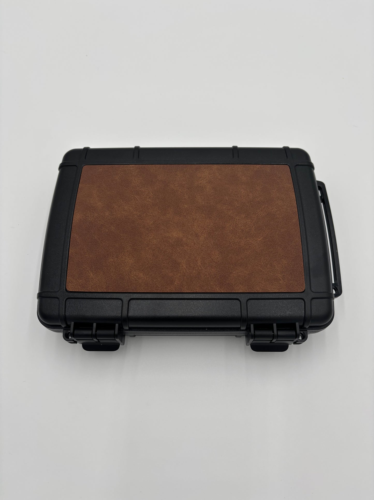 Custom Engraved Travel Cigar Case, Crushproof Leatherette Humidor, Personalized Cigar Lover Gift, Personalized Leatherette Cigar Humidor, Groomsmen Gift, Hard Shell Travel Cigar Case for Men